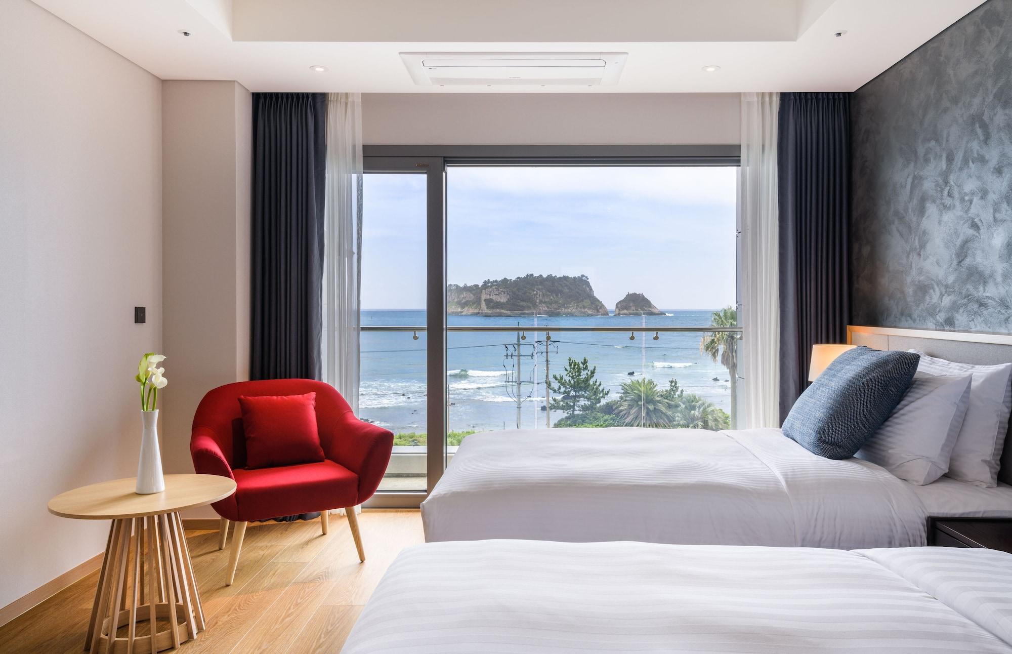 เดอะ แกรนด์ ซูโมรุม Hotel ซอกวีโพ ภายนอก รูปภาพ